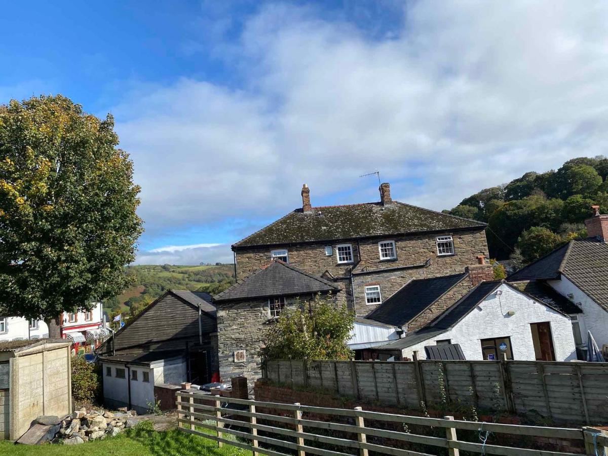 Oyo Glyn Valley Hotel Llansantffraid Llansantffraid Glyn Ceiriog 외부 사진
