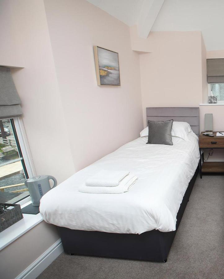 Oyo Glyn Valley Hotel Llansantffraid Llansantffraid Glyn Ceiriog 외부 사진