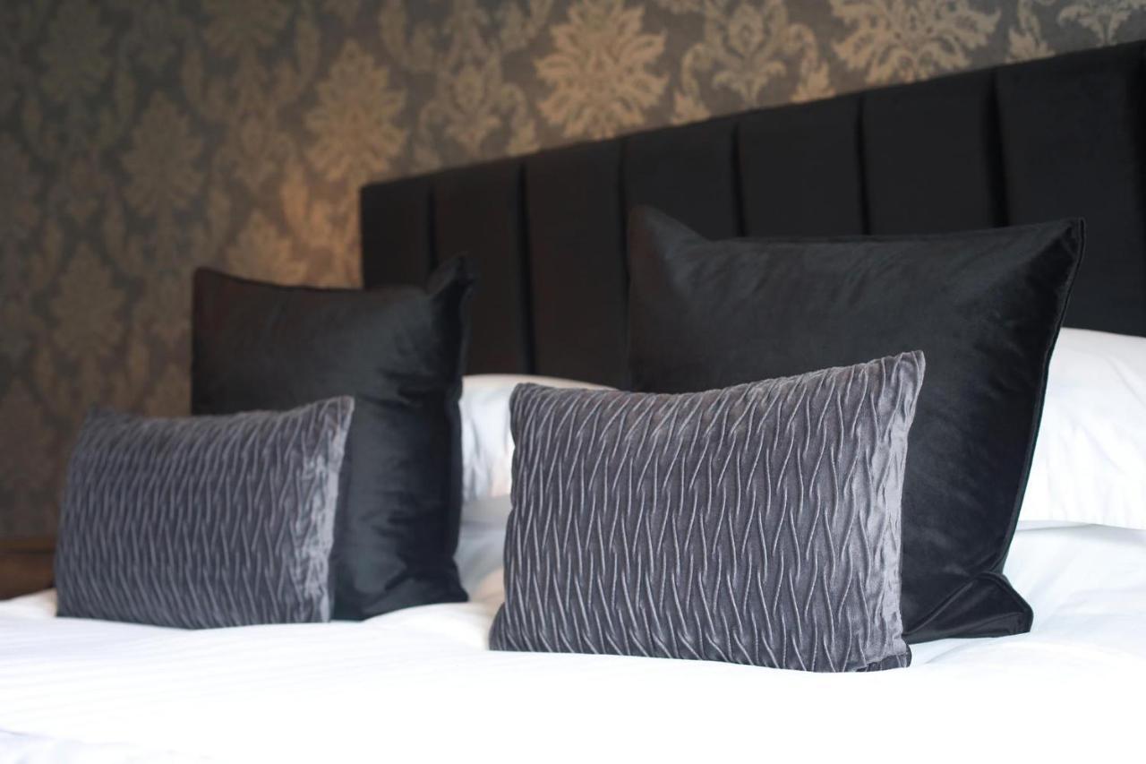 Oyo Glyn Valley Hotel Llansantffraid Llansantffraid Glyn Ceiriog 외부 사진