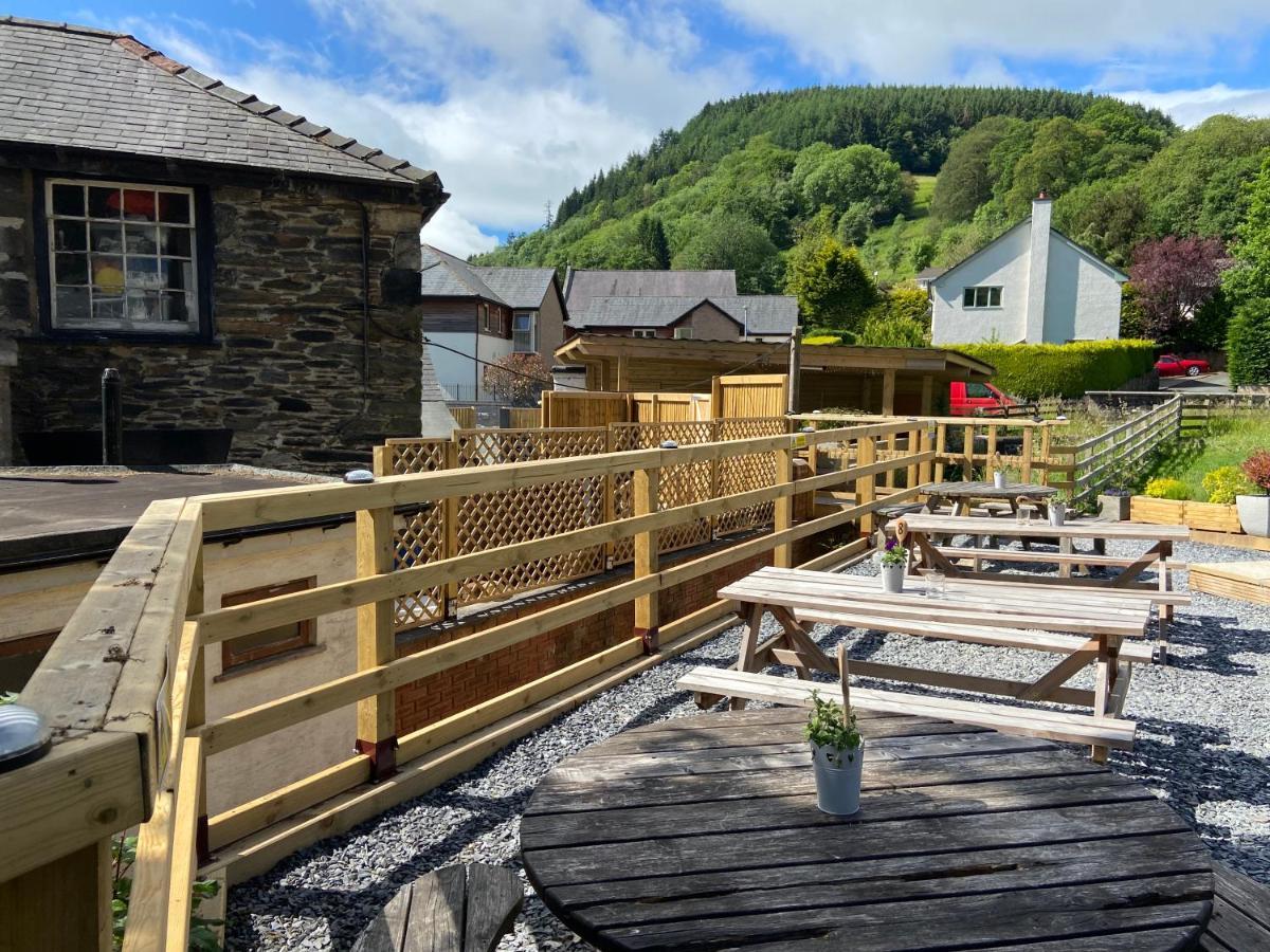 Oyo Glyn Valley Hotel Llansantffraid Llansantffraid Glyn Ceiriog 외부 사진