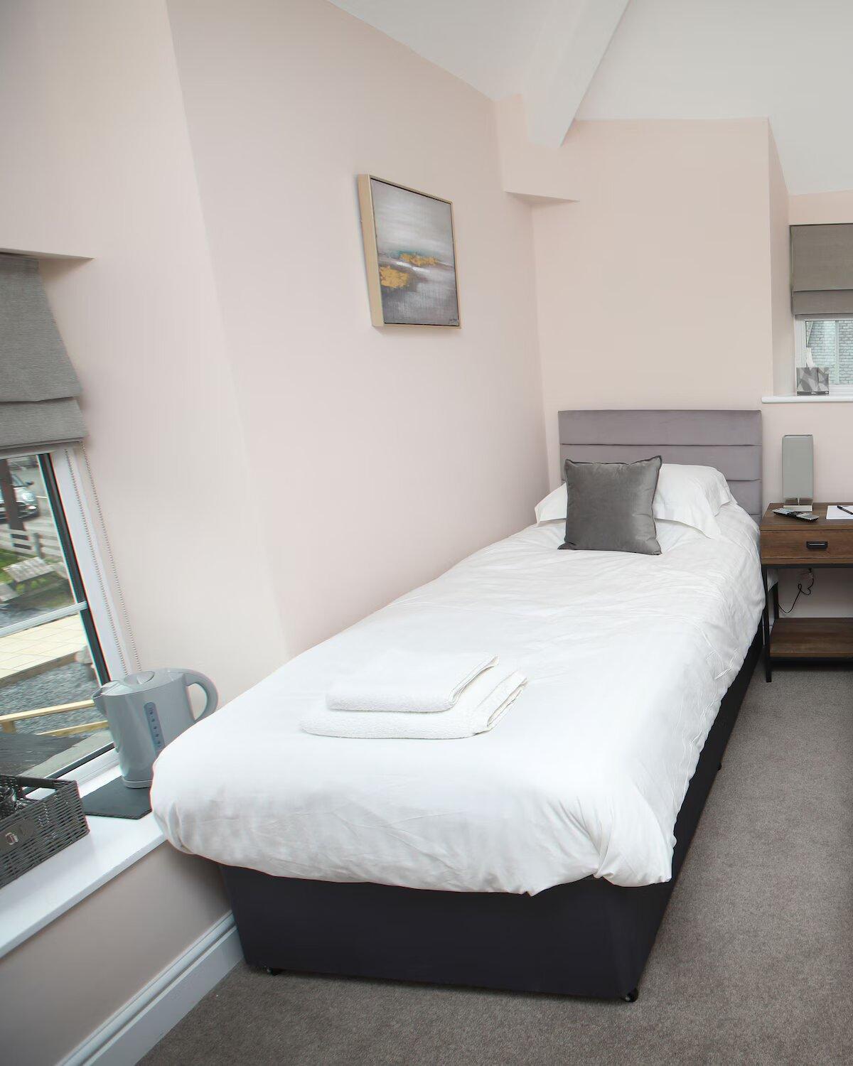 Oyo Glyn Valley Hotel Llansantffraid Llansantffraid Glyn Ceiriog 외부 사진